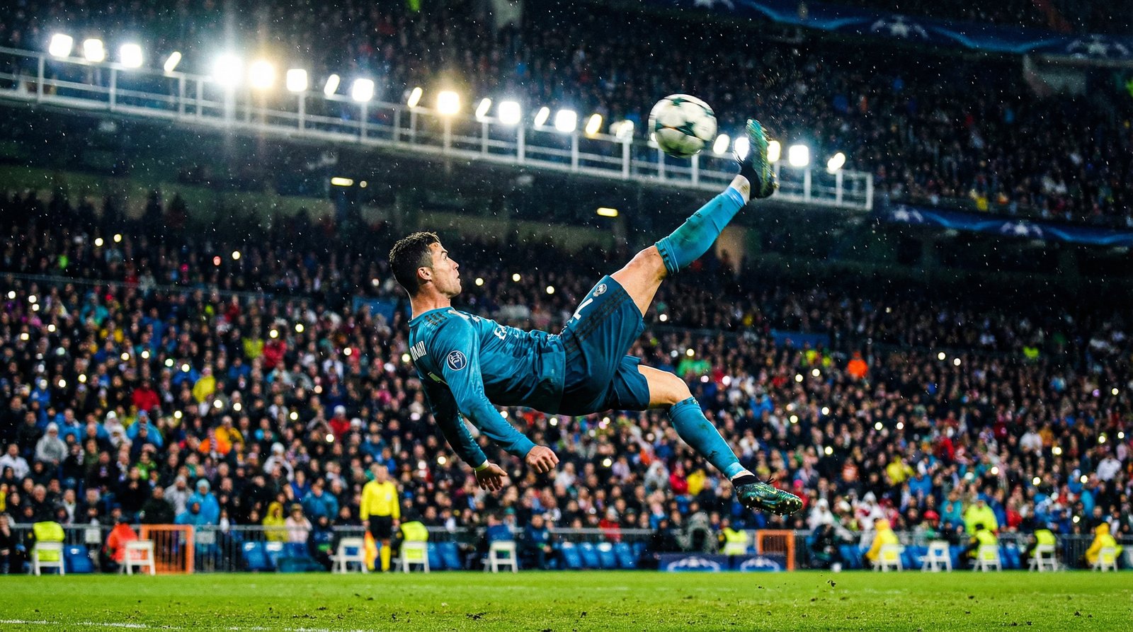 萝莉体育赛事视频-绿茵传奇